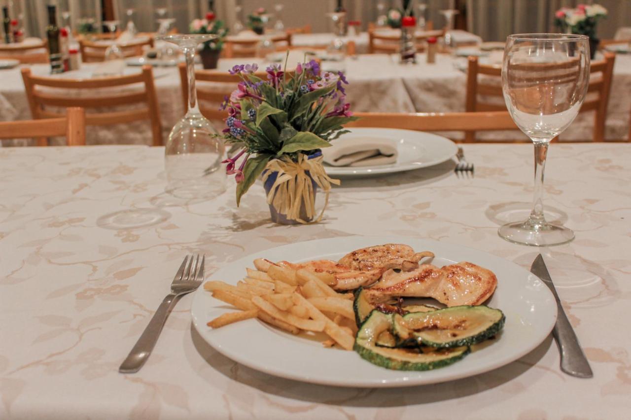 Hotel Saloria 2*